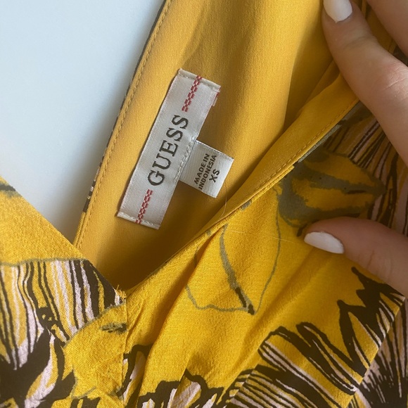 Guess Maris Ruffled Dress - Picture 5 of 6